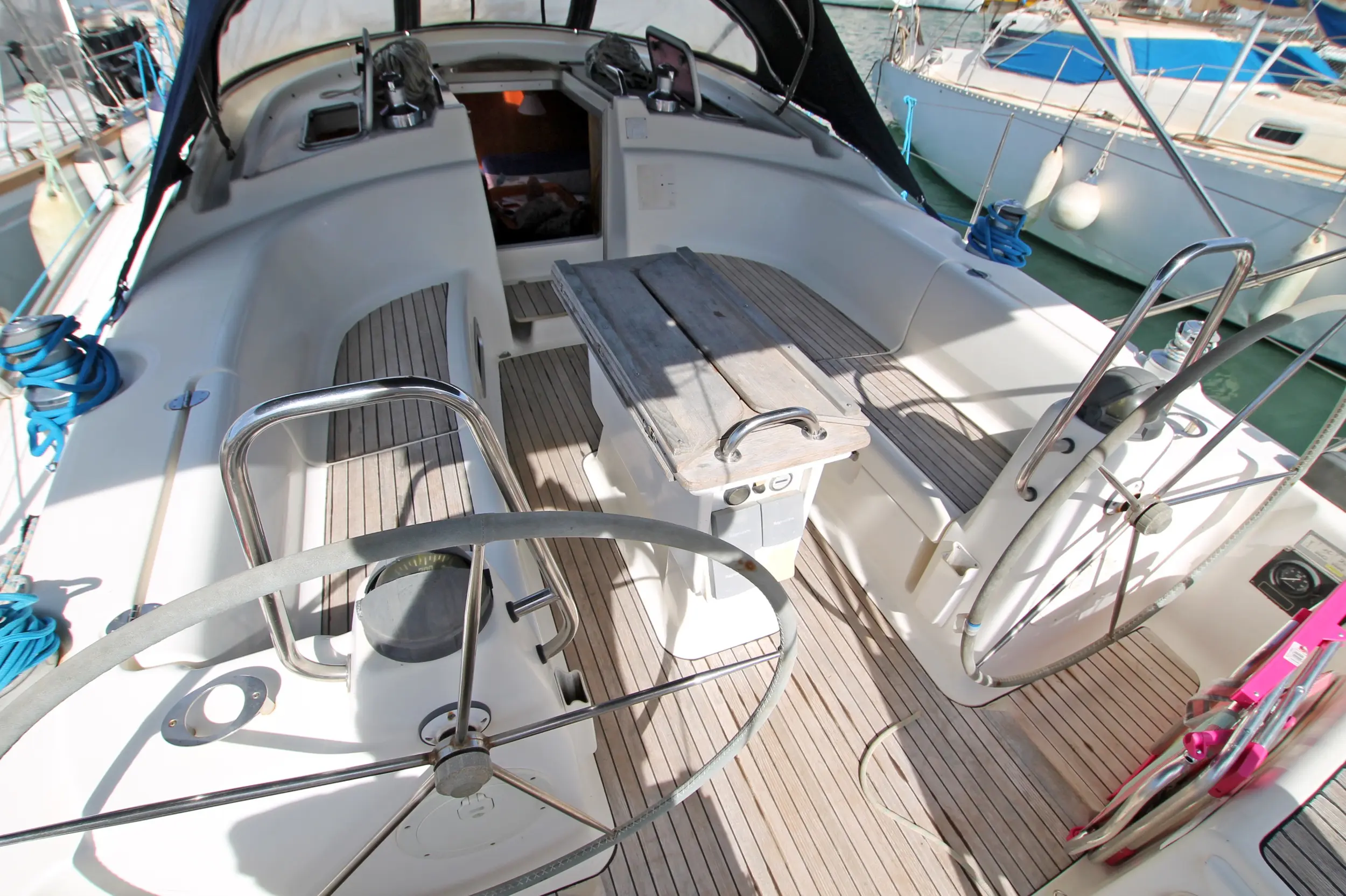 2005 Bavaria 42 cruiser