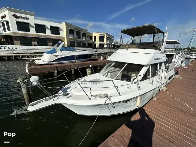 Carver 325 Aft Cockpit Motoryacht