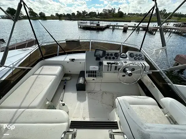 Carver 325 Aft Cockpit Motoryacht