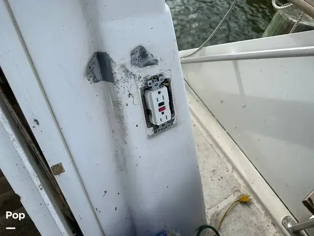 Carver 325 Aft Cockpit Motoryacht