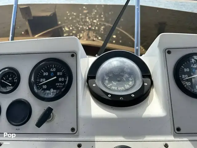 Carver 325 Aft Cockpit Motoryacht