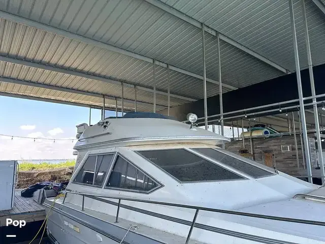 Sea Ray 345 Sedan Bridge