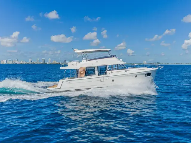 Beneteau Swift Trawler 48