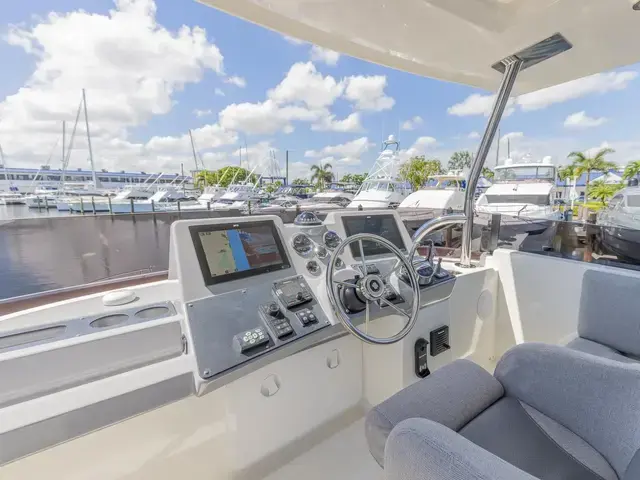 Beneteau Swift Trawler 48