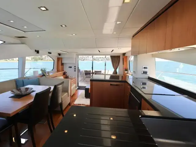 Sunseeker Manhattan 62