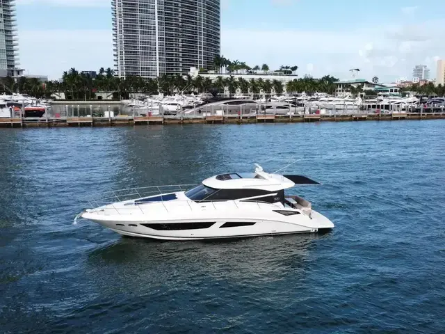 Sea Ray 470 Sundancer