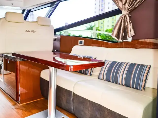 Sea Ray 470 Sundancer