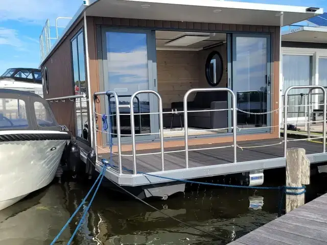 Nordic Season NS 40 Eco 36m2 Houseboat