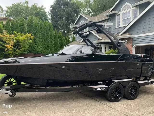 Malibu Wakesetter 22 MXZ