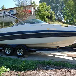 2002 Four Winns 234 FunShip