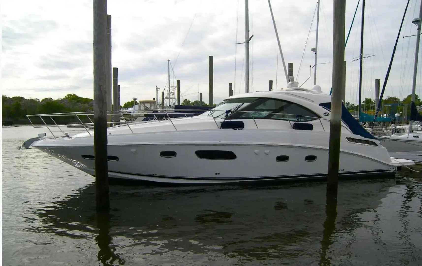 2010 Sea Ray sundancer 470