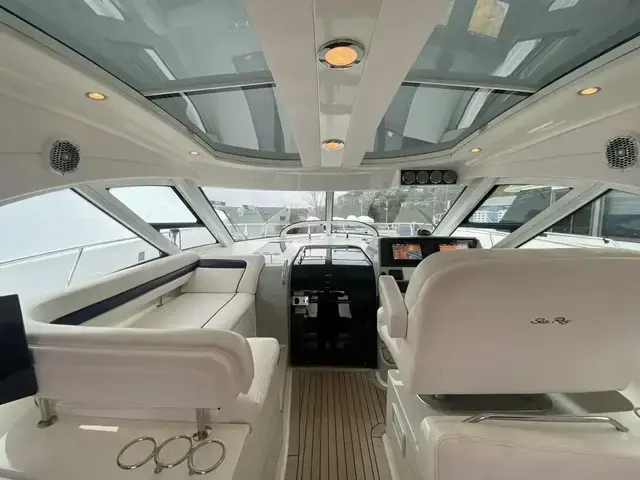 Sea Ray 470 Sundancer