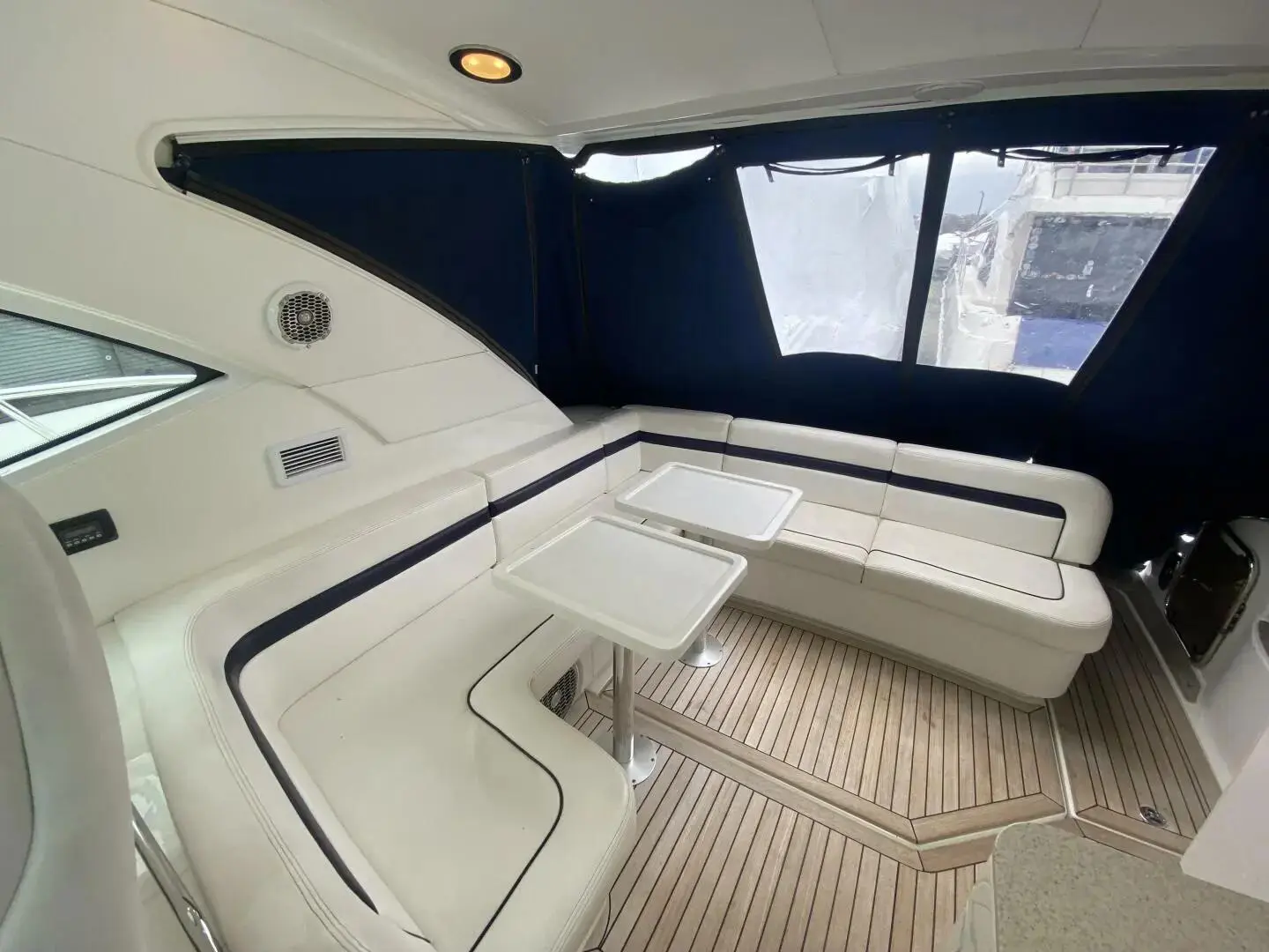 2010 Sea Ray sundancer 470