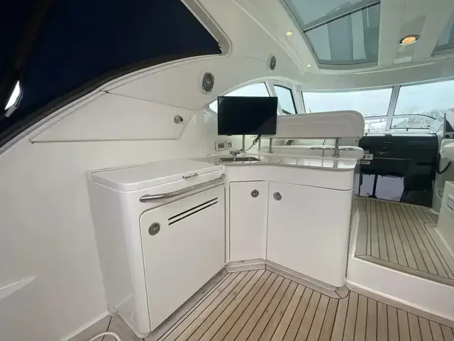 Sea Ray 470 Sundancer