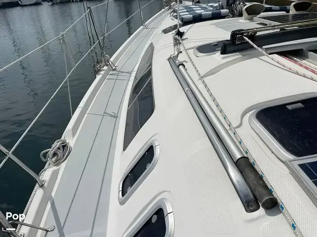 Marlow Hunter 376