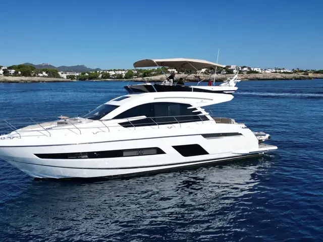 Fairline Squadron 53