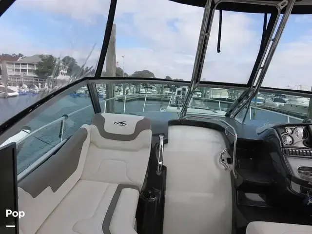 Monterey 340 Sport Yacht