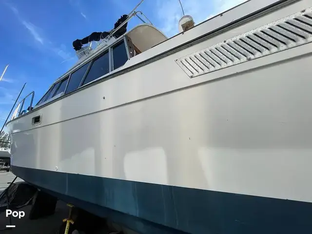 Bayliner 3270 Motoryacht