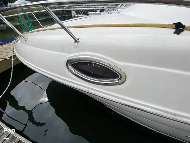 Sea Ray Sundancer 240