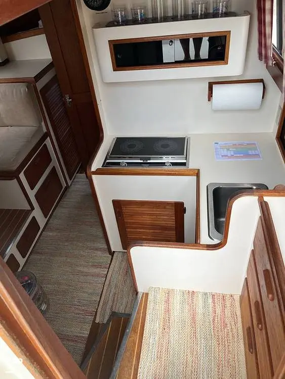 1987 Tiara 3300 flybridge