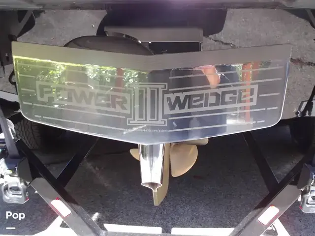 Malibu Wakesetter 22 Mxz