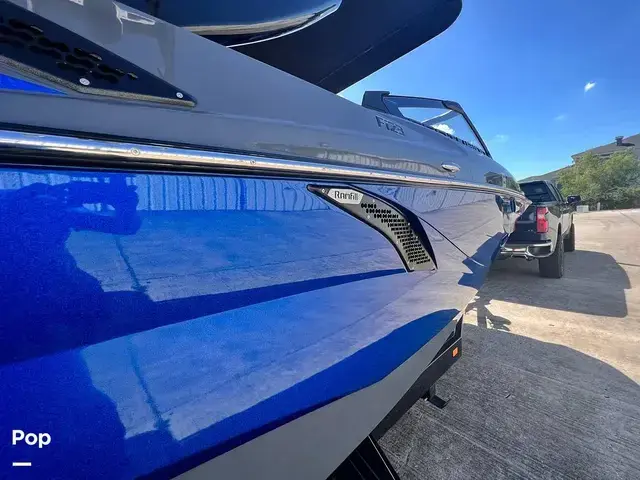 Centurion Boats Fi23