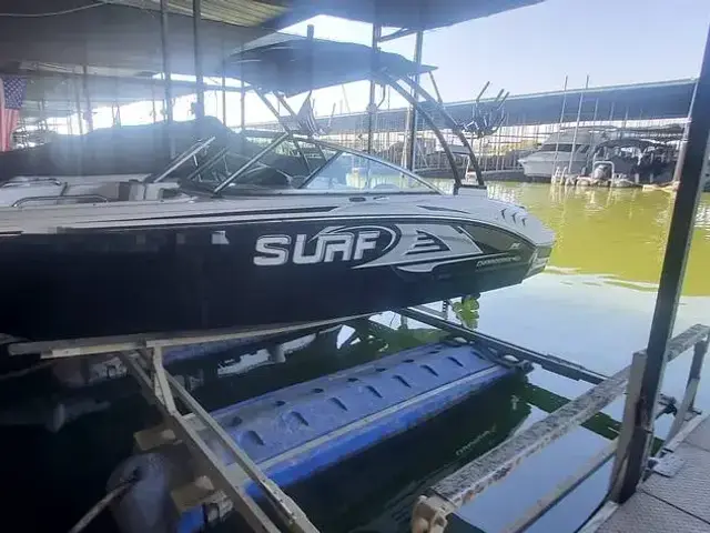 Chaparral 21 Surf