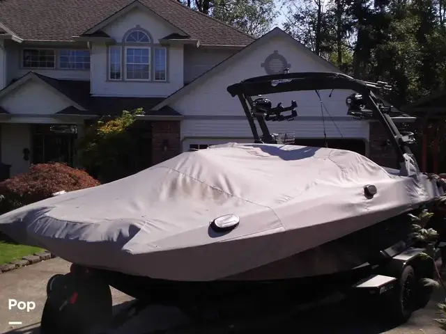 Malibu Wakesetter 22 Mxz