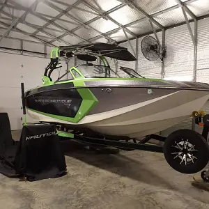 2017 Nautique G23