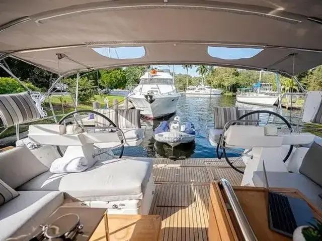 Beneteau Sense 55