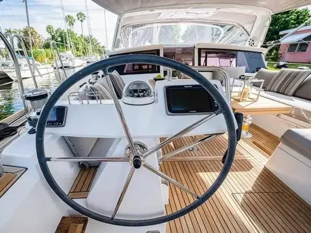 Beneteau Sense 55