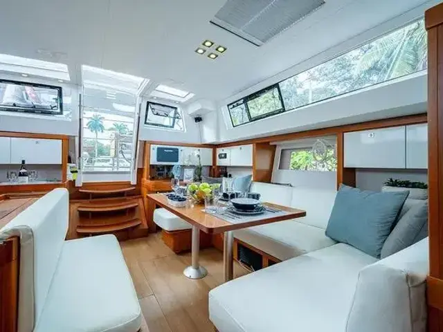 Beneteau Sense 55