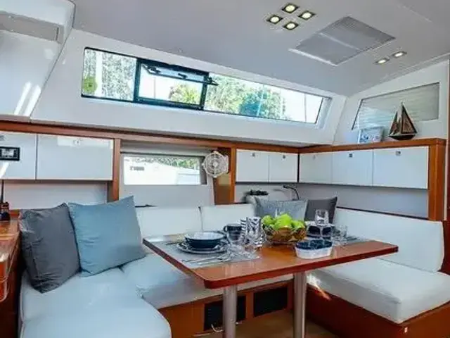 Beneteau Sense 55