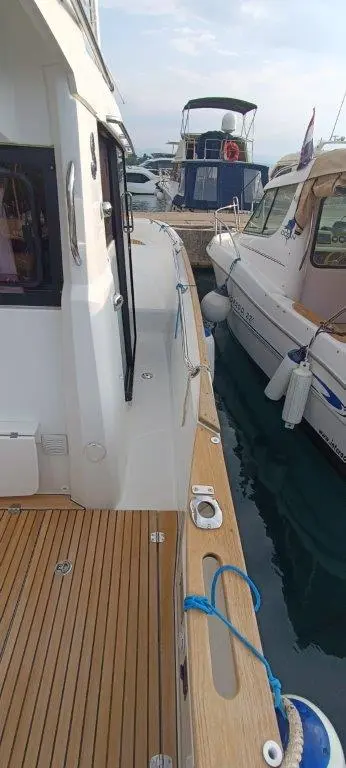 2016 Beneteau barracuda 9