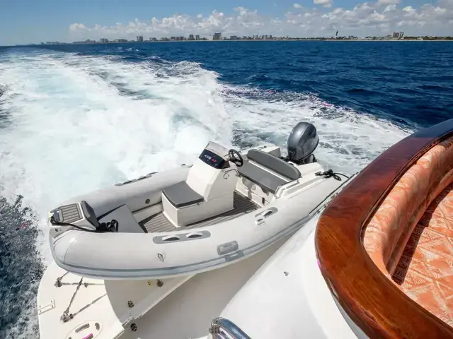 Hatteras 80 Enclosed Bridge Skylounge