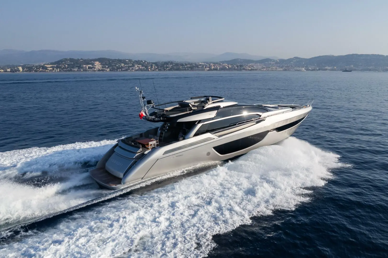 2017 Riva 76 perseo