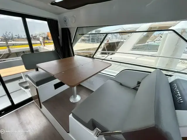 Beneteau Antares 9