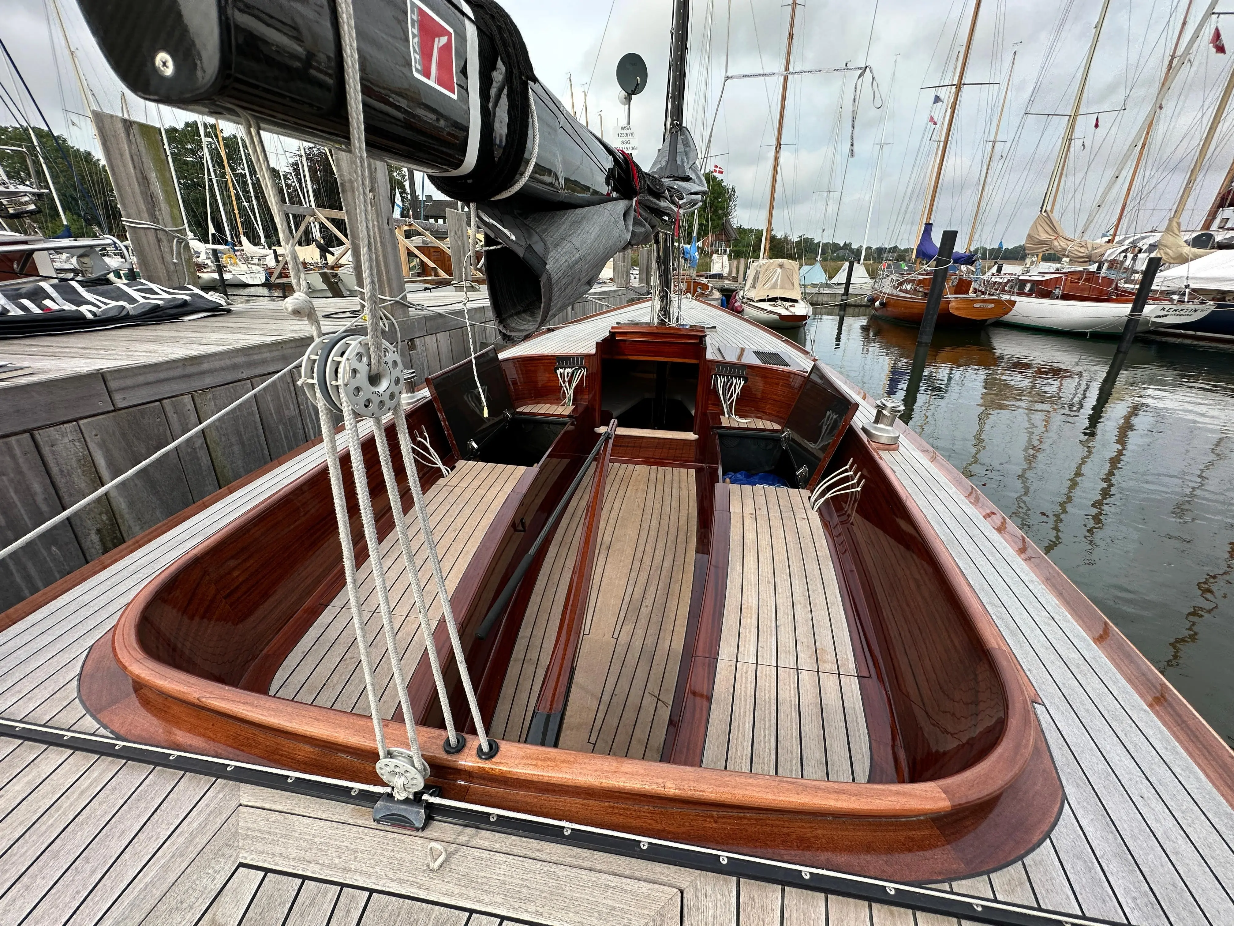 2013 Custom judel vrolijk jv28 daysailer