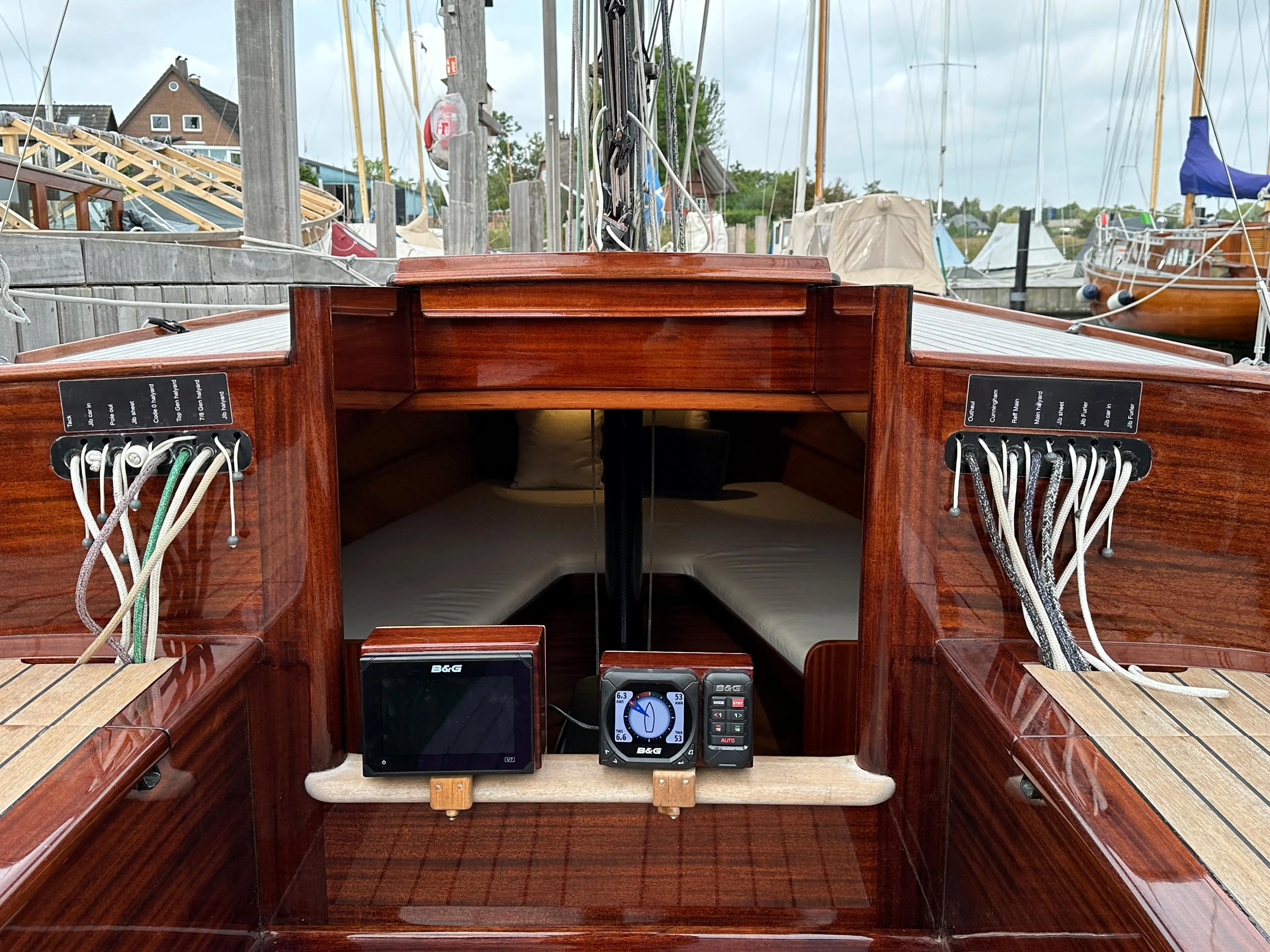 2013 Custom judel vrolijk jv28 daysailer