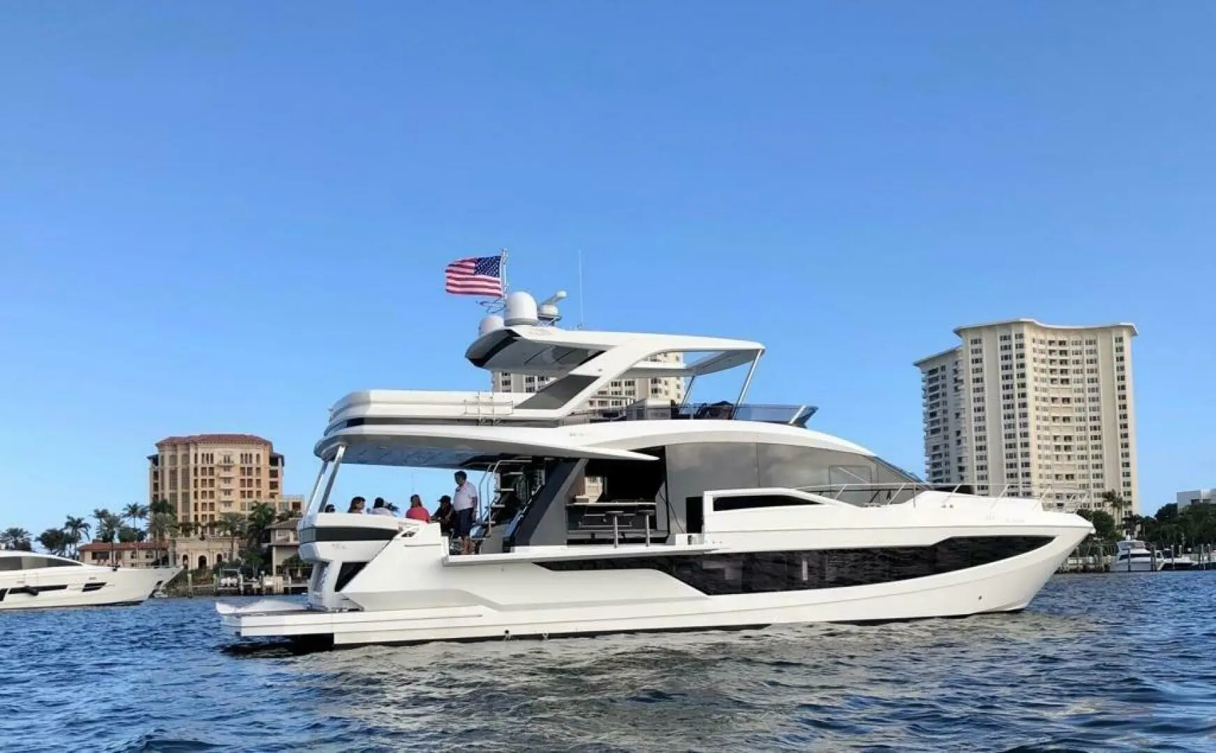 2019 Galeon 640 fly