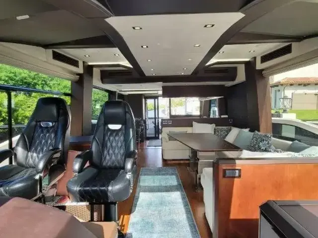 Galeon 640 Fly