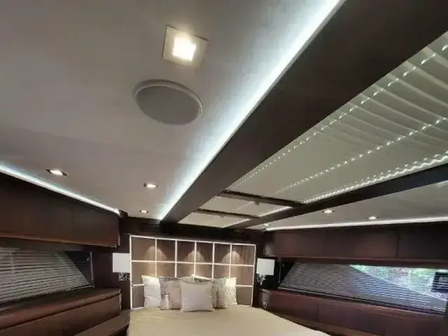 Galeon 640 Fly