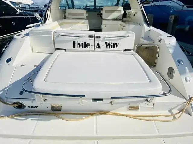 Sea Ray 450 Sundancer