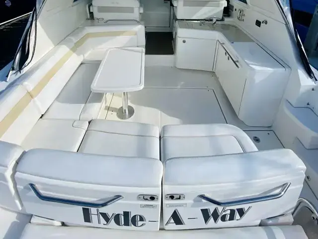 Sea Ray 450 Sundancer