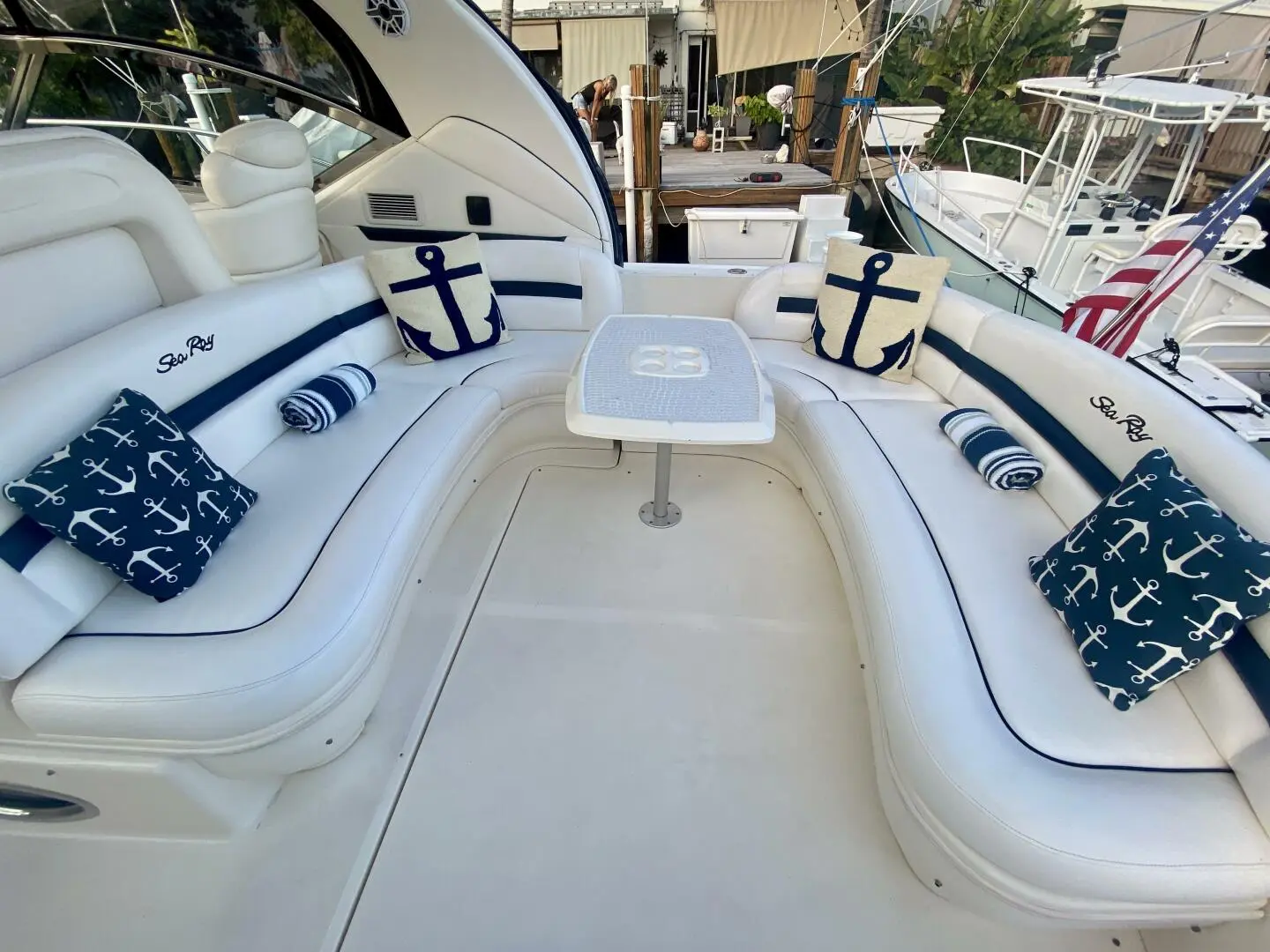 2005 Sea Ray sundancer 420