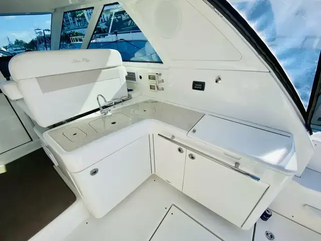 Sea Ray 450 Sundancer