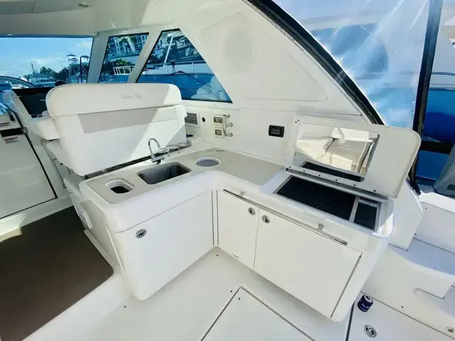 Sea Ray 450 Sundancer