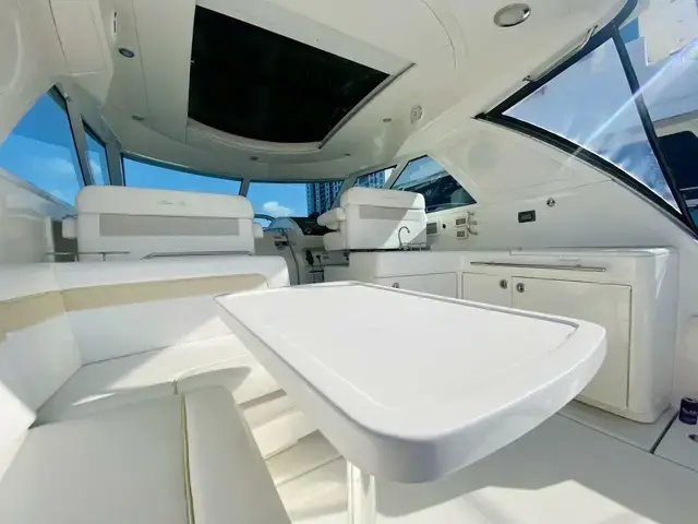 Sea Ray 450 Sundancer