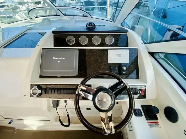 Sea Ray 450 Sundancer