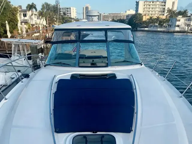 Sea Ray 420 Sundancer